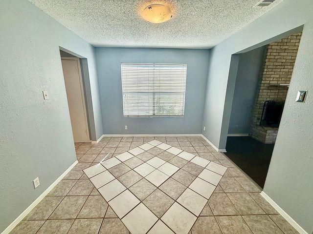 1913 Magazine ST, Austin, TX 78727