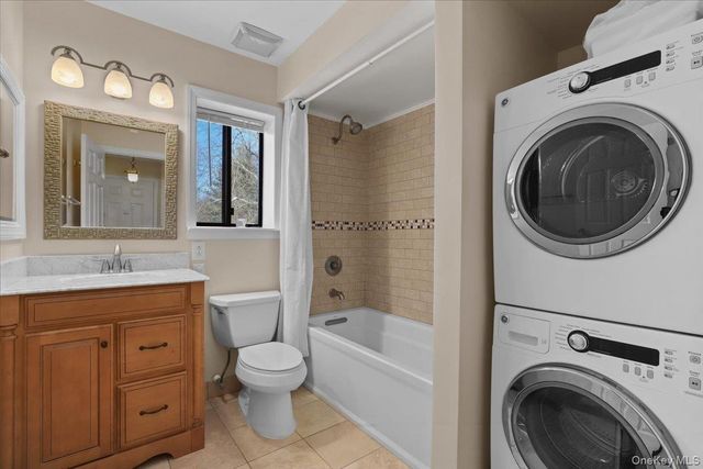 120H Columbia Court, Yorktown Heights, NY 10598