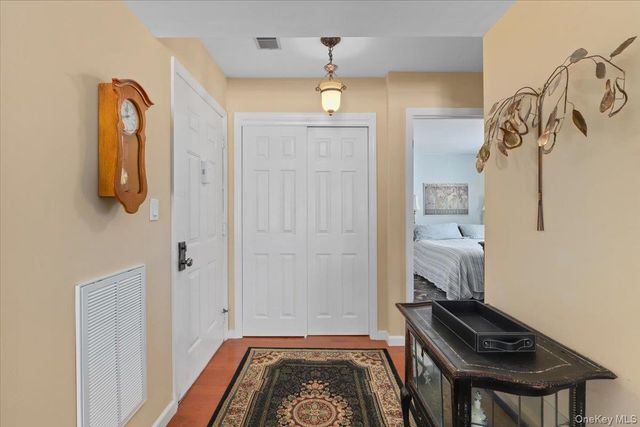 120H Columbia Court, Yorktown Heights, NY 10598