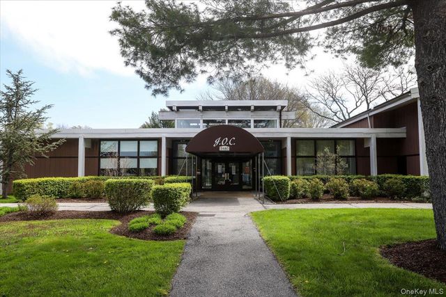 120H Columbia Court, Yorktown Heights, NY 10598