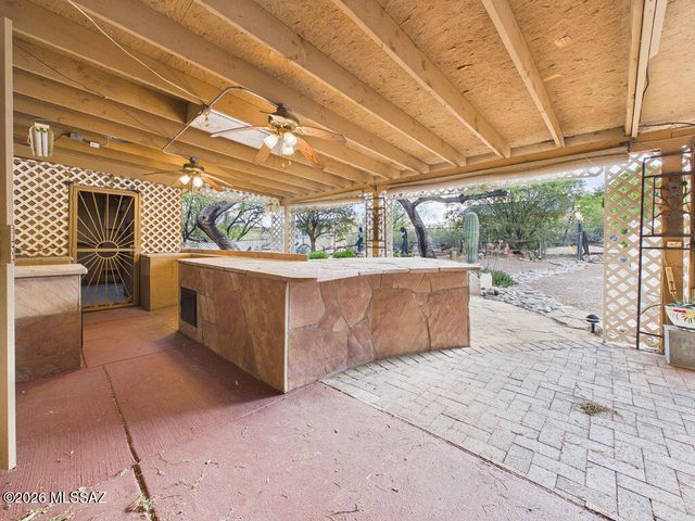 4251 N Wolford Road, Tucson, AZ 85749