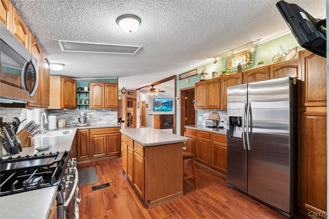 75 Ridge Road, Granby, NY 13126