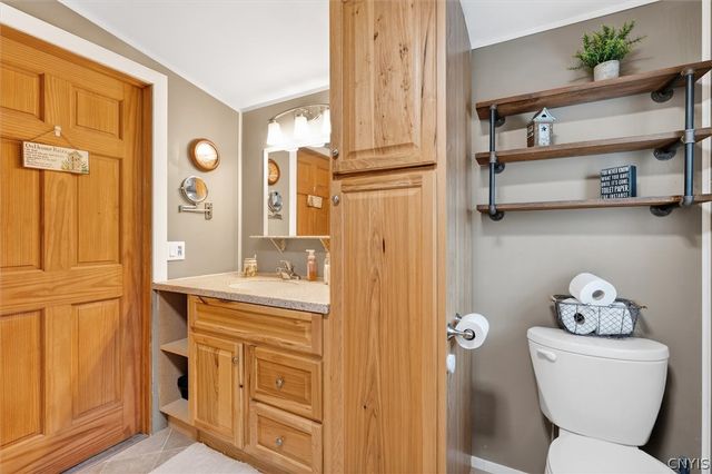 75 Ridge Road, Granby, NY 13126