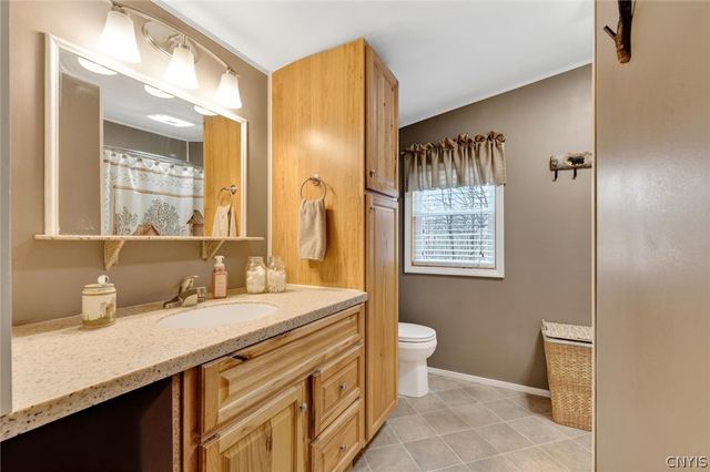 75 Ridge Road, Granby, NY 13126