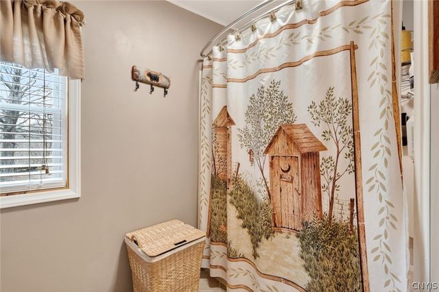 75 Ridge Road, Granby, NY 13126