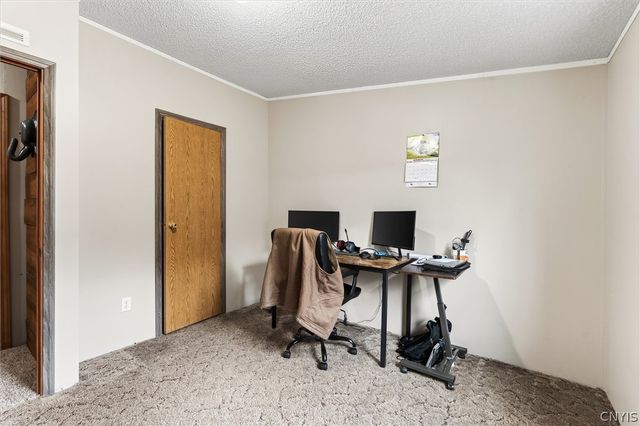 75 Ridge Road, Granby, NY 13126