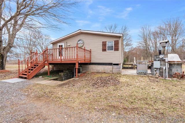 75 Ridge Road, Granby, NY 13126