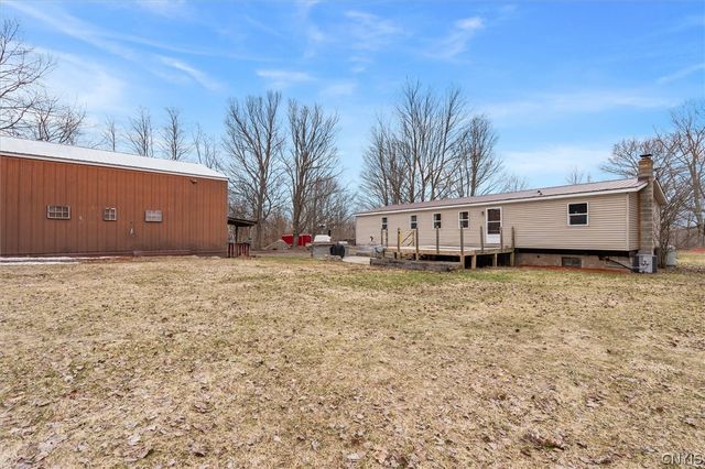 75 Ridge Road, Granby, NY 13126