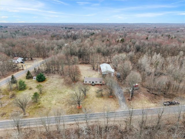 75 Ridge Road, Granby, NY 13126