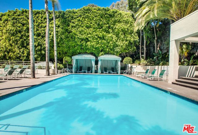 1131 Alta Loma Road 602, West Hollywood, CA 90069