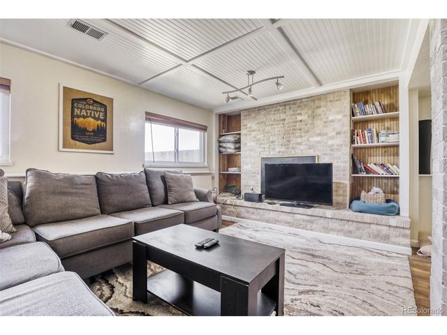 13130 Garfield Dr, Thornton, CO 80241