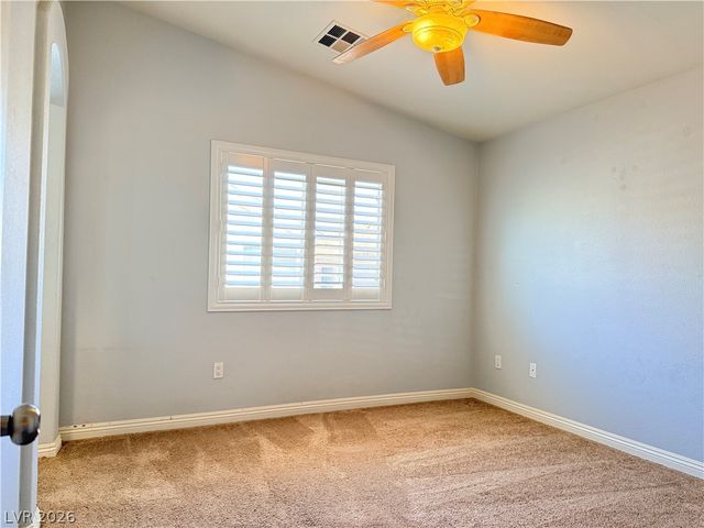 8658 Tomnitz Avenue 102, Las Vegas, NV 89178
