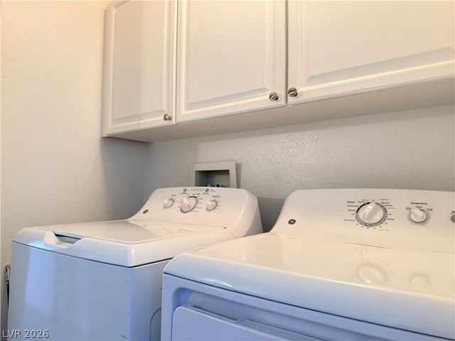 8658 Tomnitz Avenue 102, Las Vegas, NV 89178