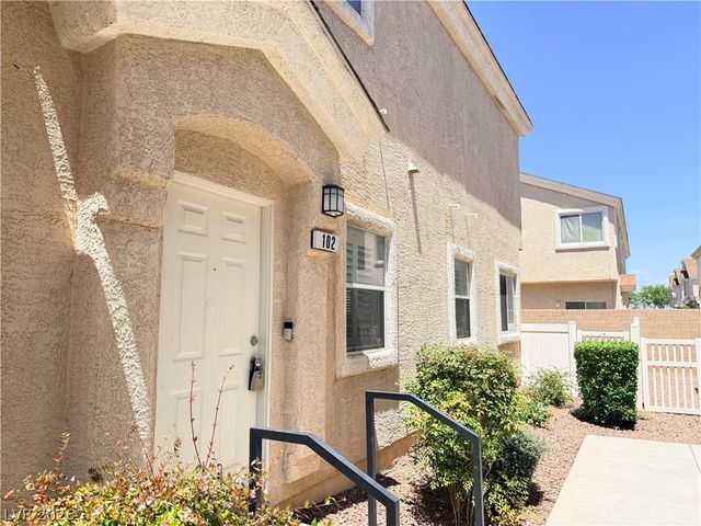 8658 Tomnitz Avenue 102, Las Vegas, NV 89178