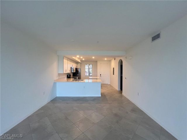 5651 Double Eagle CIR 4315, Ave Maria, FL 34142