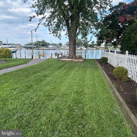107 BAYSIDE DR, Baltimore, MD 21222