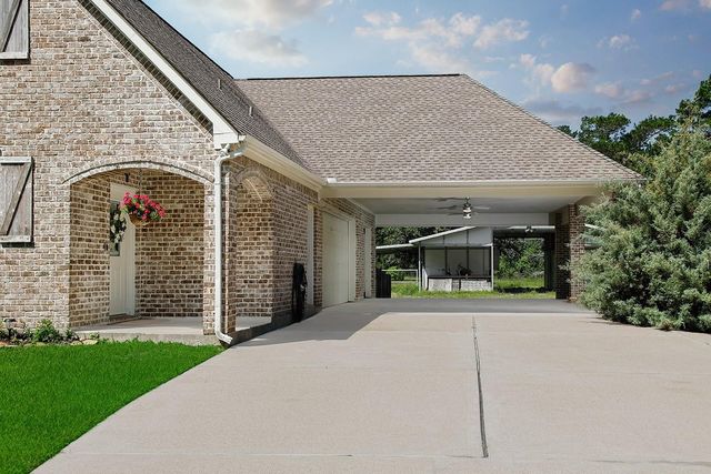 32011 Pattys Landing, Magnolia, TX 77354