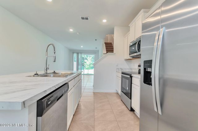 8348 ASTEROID Street, Jacksonville, FL 32256