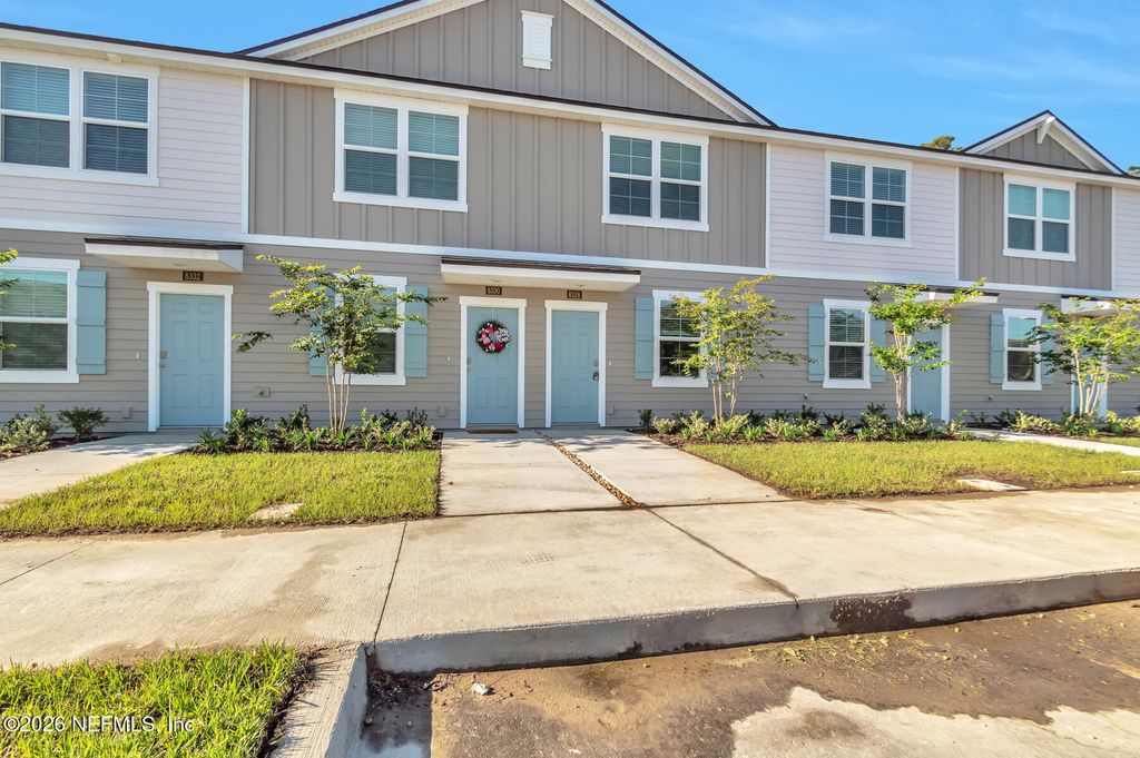 8348 ASTEROID Street, Jacksonville, FL 32256
