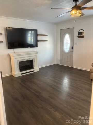 104 Maple Street, Clover, SC 29710