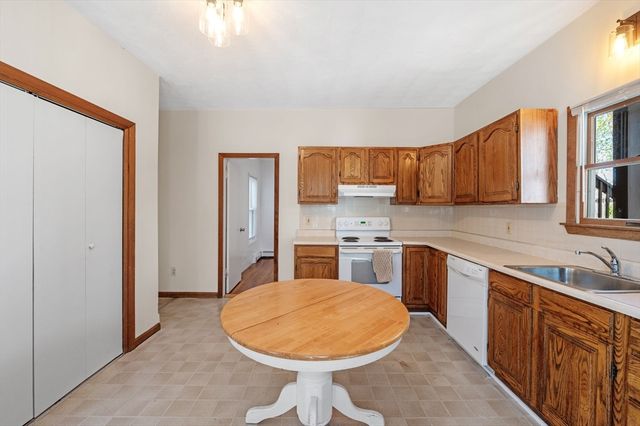 50 Gould St 1, Stoneham, MA 02180