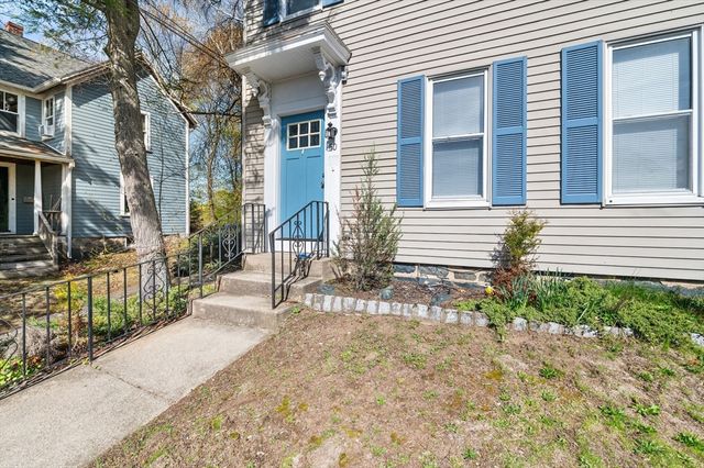 50 Gould St 1, Stoneham, MA 02180