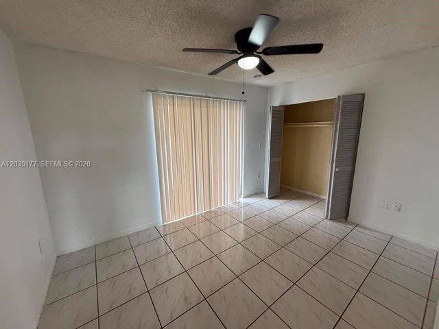 5 Olive Drive 12, Hialeah, FL 33010