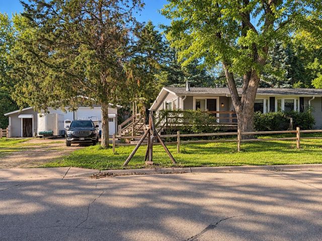 1236 2nd Street, Saint Paul Park, MN 55071