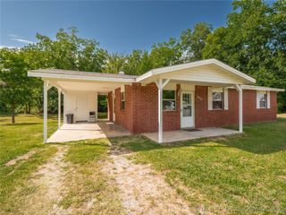 600 Gleason Avenue, Haileyville, OK 74547
