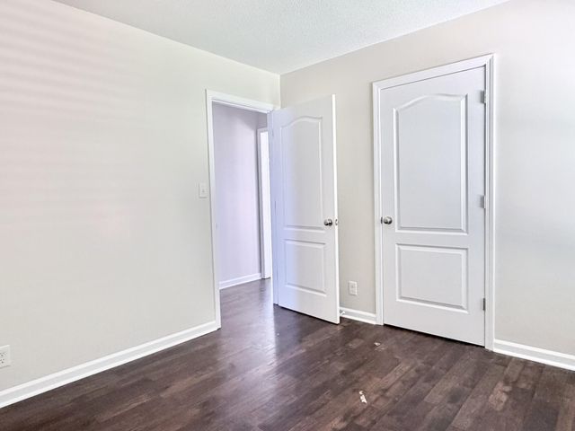 416 Sideline Drive, Oak Grove, KY 42262