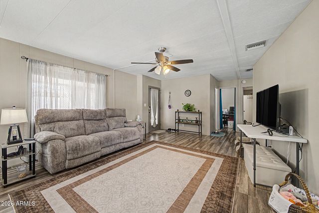 201 S Greenfield Road 60, Mesa, AZ 85206