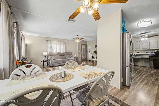 201 S Greenfield Road 60, Mesa, AZ 85206