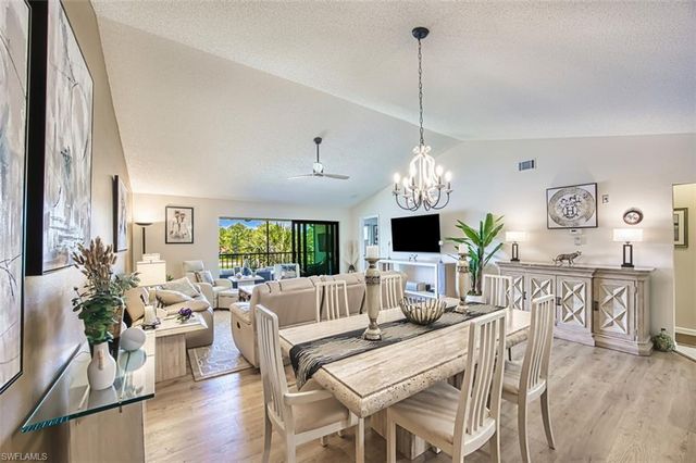 5708 Deauville CIR J305, Naples, FL 34112