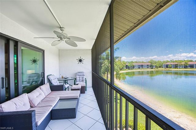 5708 Deauville CIR J305, Naples, FL 34112