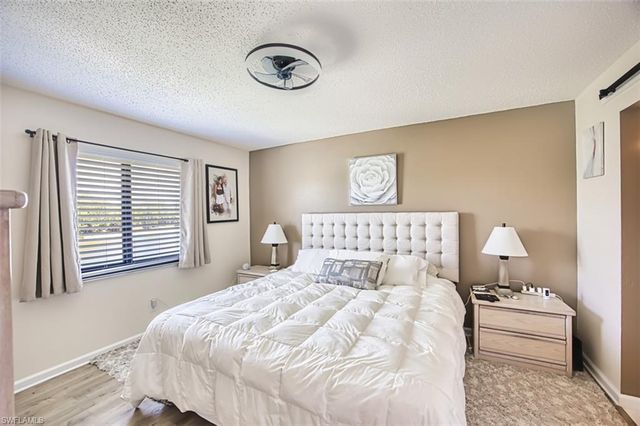 5708 Deauville CIR J305, Naples, FL 34112