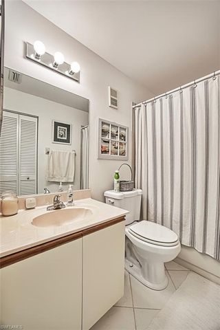 5708 Deauville CIR J305, Naples, FL 34112