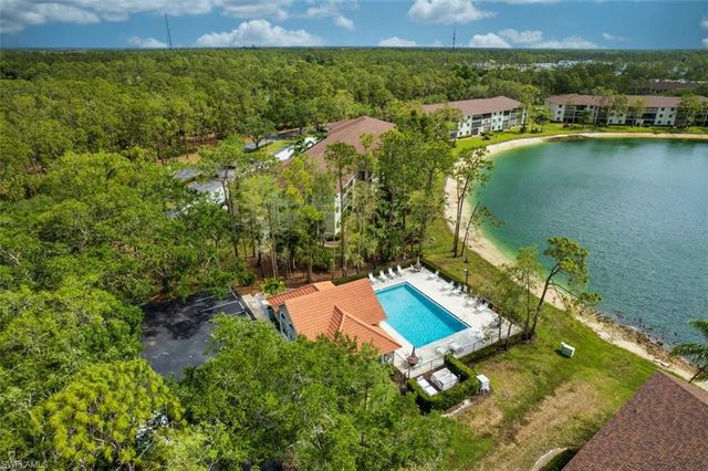 5708 Deauville CIR J305, Naples, FL 34112