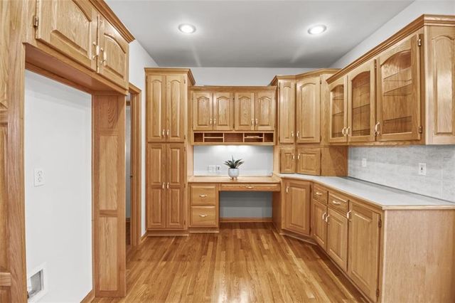 18607 S Askew Avenue, Belton, MO 64012