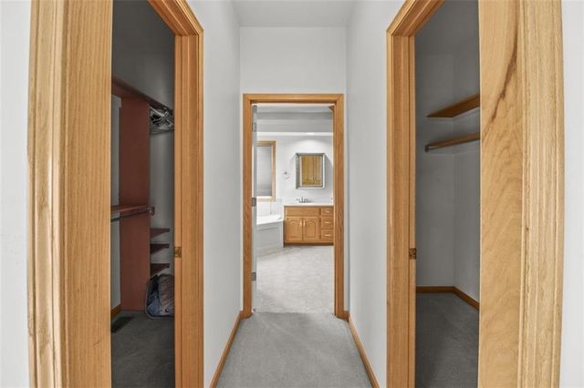 18607 S Askew Avenue, Belton, MO 64012