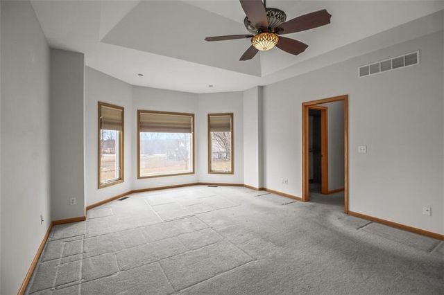 18607 S Askew Avenue, Belton, MO 64012