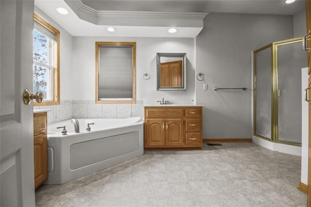 18607 S Askew Avenue, Belton, MO 64012