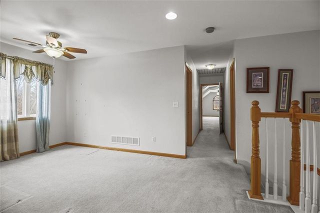 18607 S Askew Avenue, Belton, MO 64012