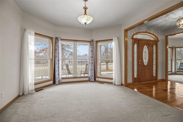 18607 S Askew Avenue, Belton, MO 64012