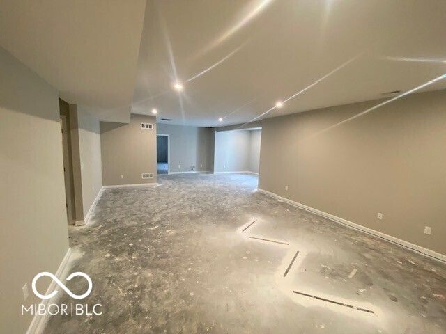 6608 Dogwood Drive, Mccordsville, IN 46055
