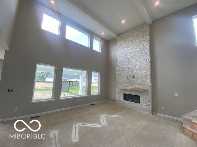 6608 Dogwood Drive, Mccordsville, IN 46055