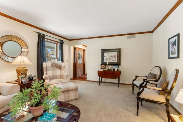 600 SEVENTH STREET, Plover, WI 54467