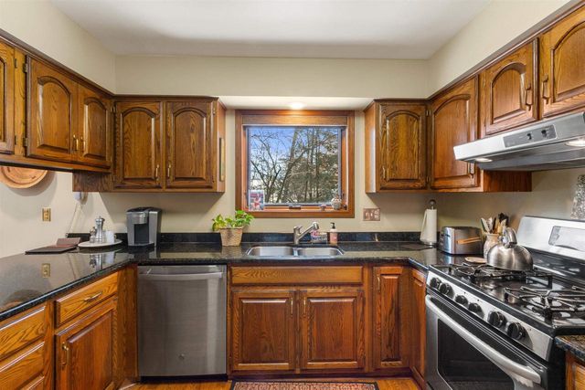 600 SEVENTH STREET, Plover, WI 54467