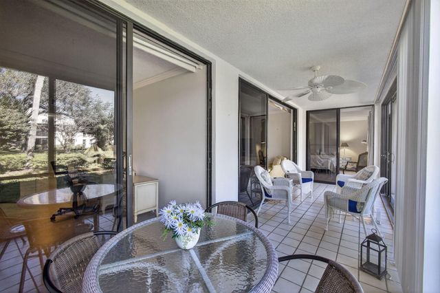 14 SE Turtle Creek Drive Unit B, Jupiter, FL 33469