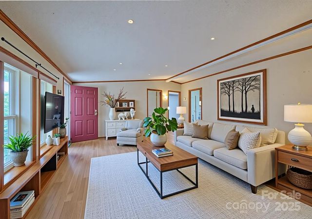 319 Sunrise Ridge Drive 19, Hendersonville, NC 28792