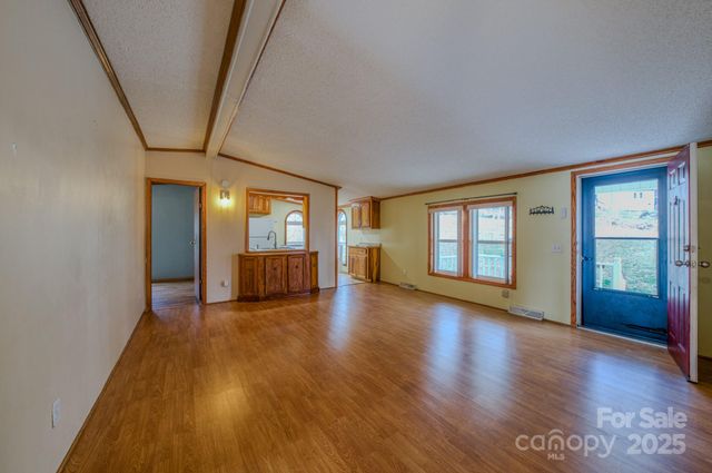 319 Sunrise Ridge Drive 19, Hendersonville, NC 28792